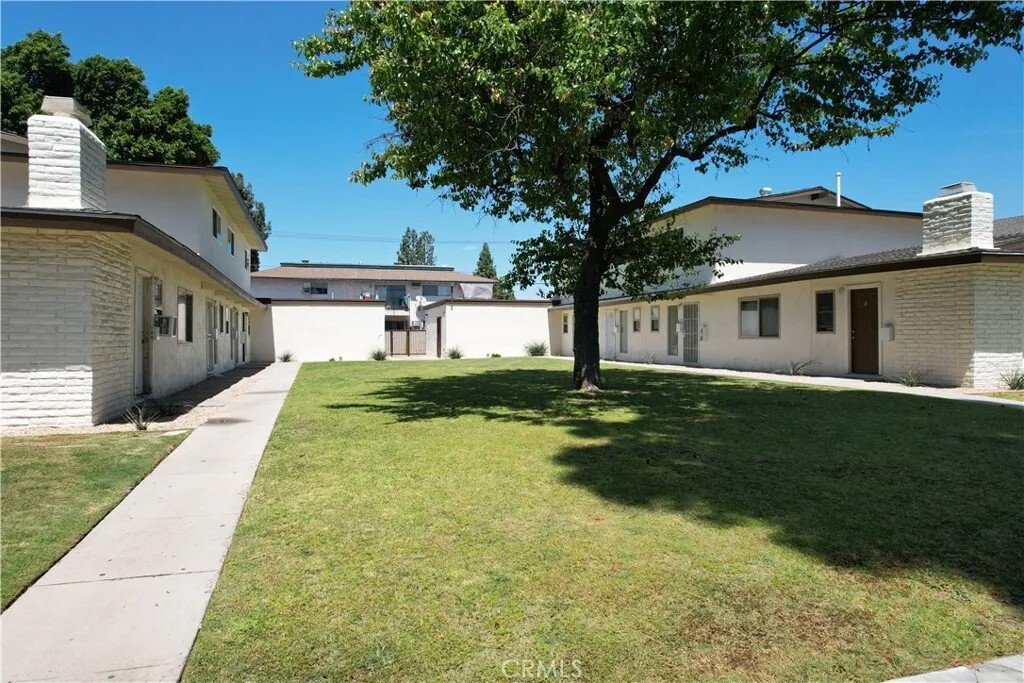 Orange, California, United States 2 - 17855361