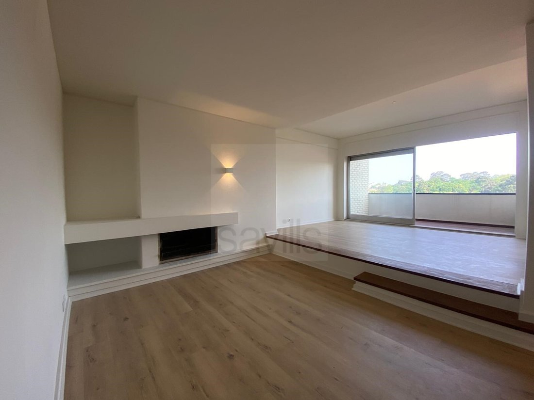 Apartment in Senhora da Hora, Porto District, Portugal 1 - 17853380