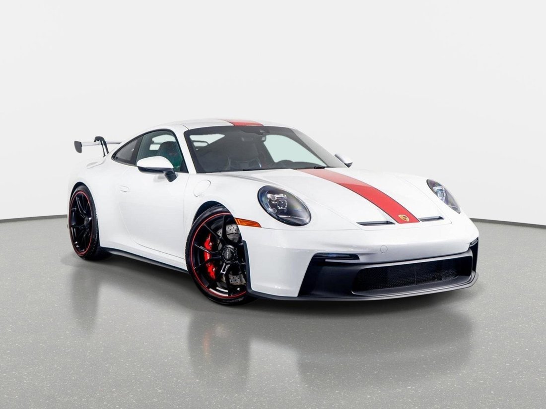 Coupe in Pompano Beach, FL, United States 1 - 16037041
