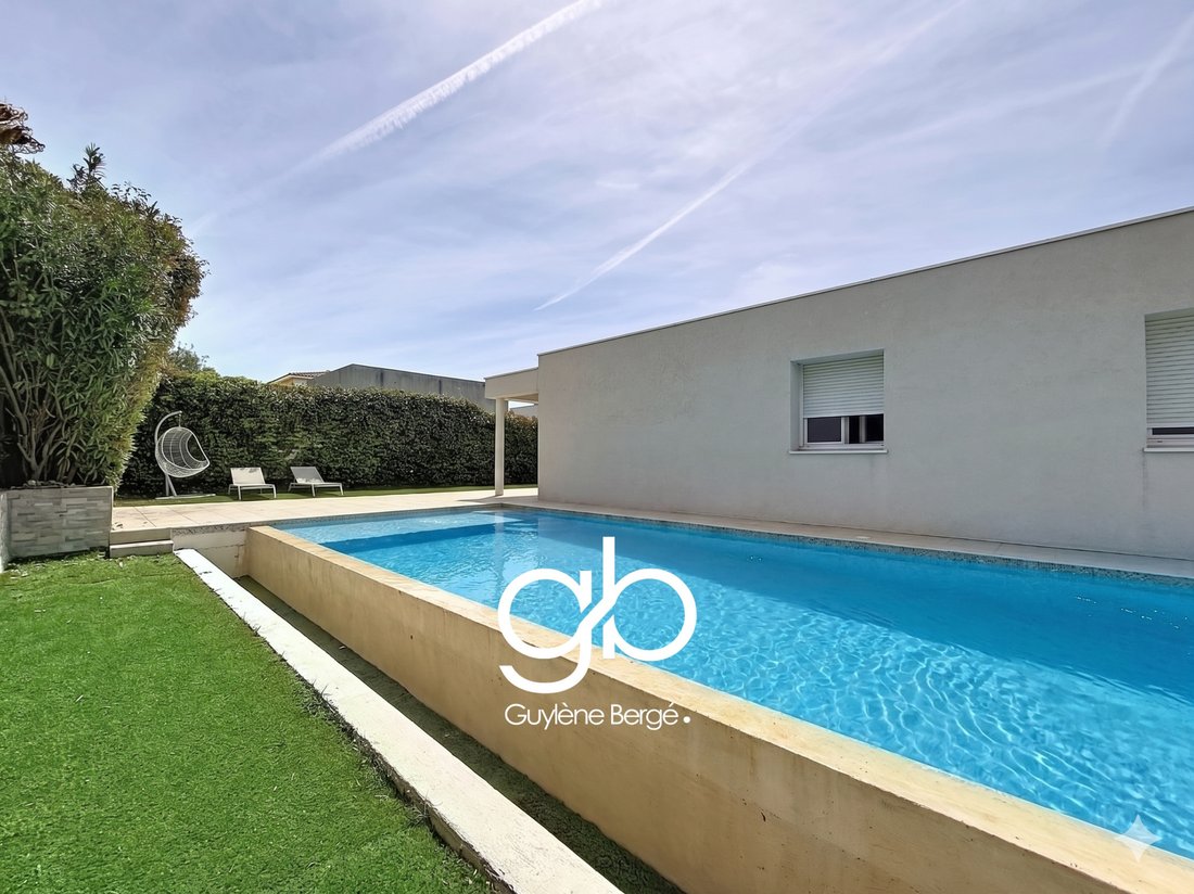 House in Le Cres, Occitania, France 2 - 17856128