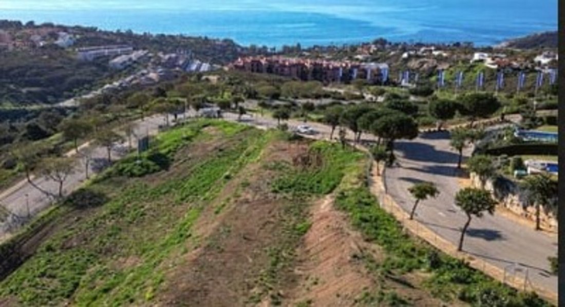 Land in Manilva, Andalusia, Spain 3 - 17854381