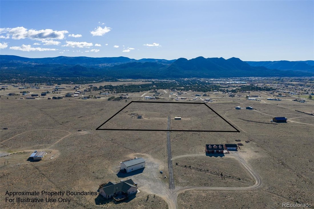Land in Buena Vista, Colorado, United States 2 - 17853021