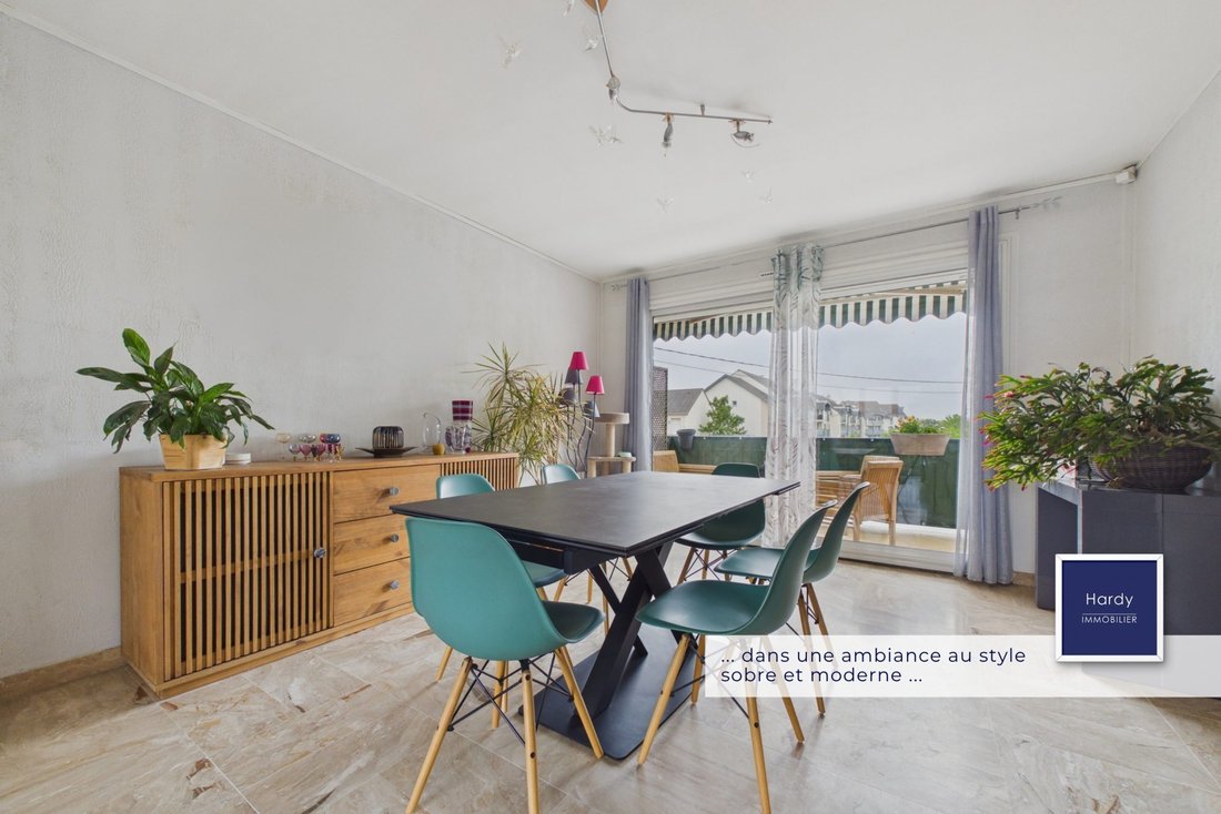 House in Osny, Ile-de-France, France 4 - 17857232