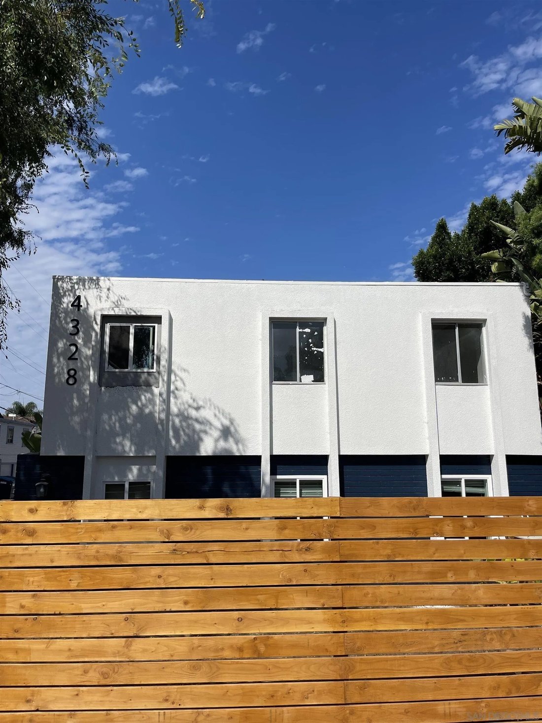 San Diego, California, United States 4 - 17855382