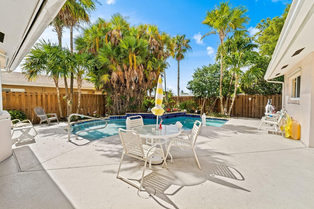 House in Oakland Park, Florida, United States 4 - 17855432