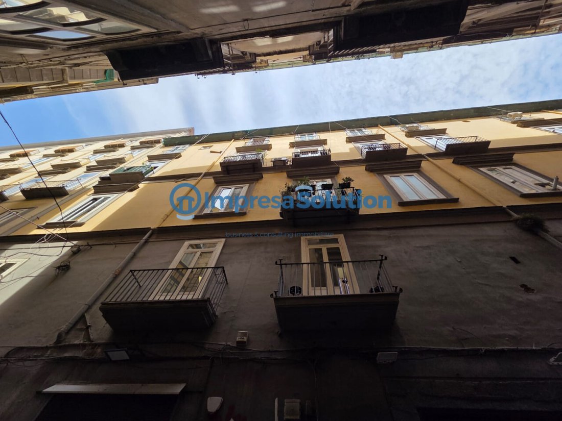 Apartment in Naples, Campania, Italy 4 - 17856569