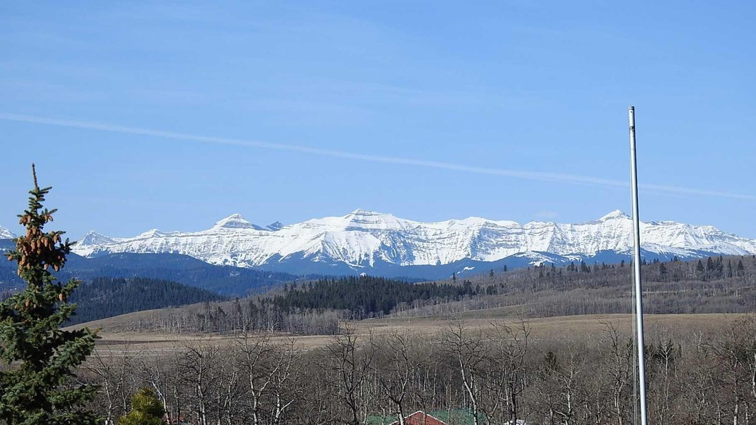 House in Foothills No. 31, Alberta, Canada 2 - 17851347