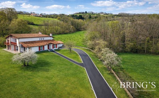 House in Sare, Nouvelle-Aquitaine, France 1