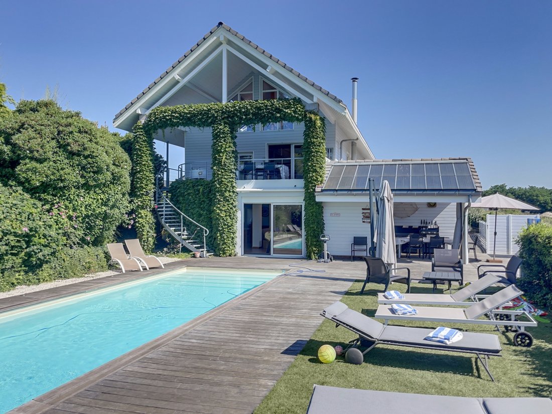 Villa in Tresserve, Auvergne-Rhône-Alpes, France 1 - 17856147