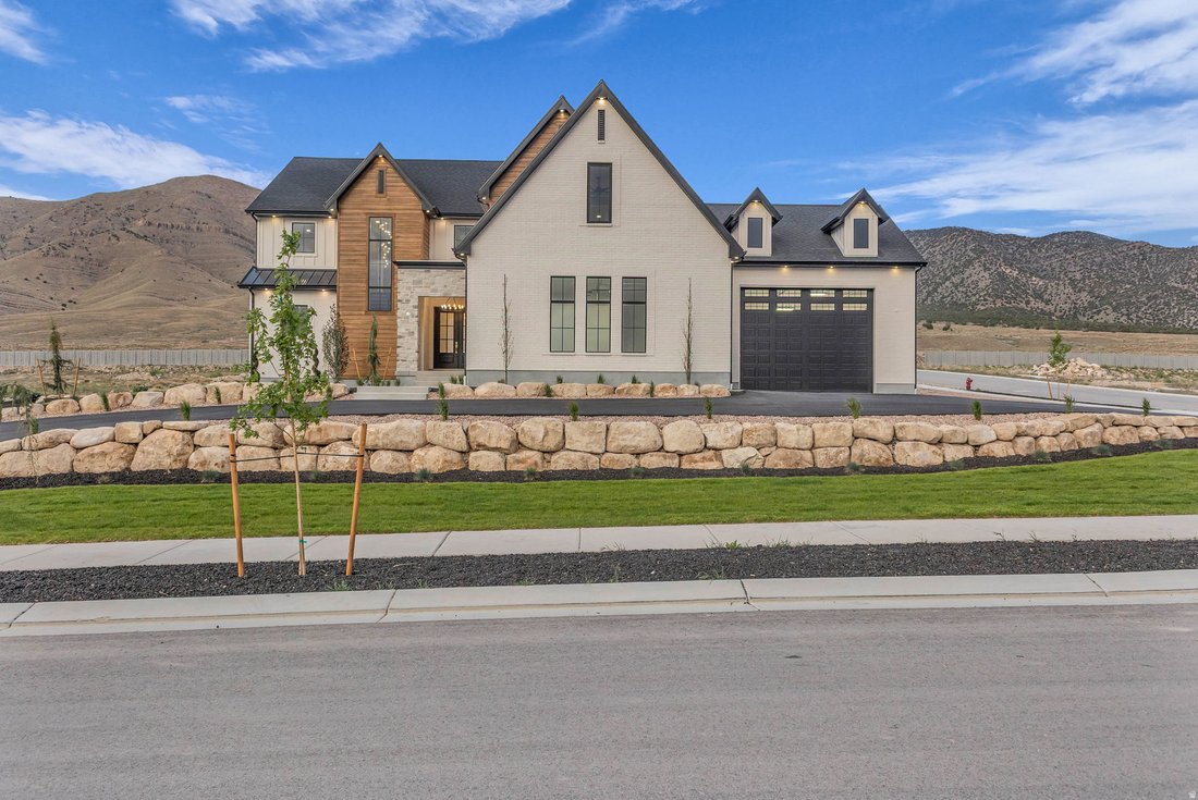 House in Eagle Mountain, Utah, United States 2 - 17851548