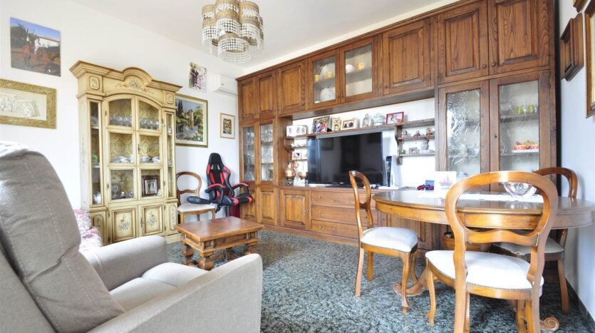 House in Venturina Terme, Campiglia Marittima, Tuscany 2 - 17672541