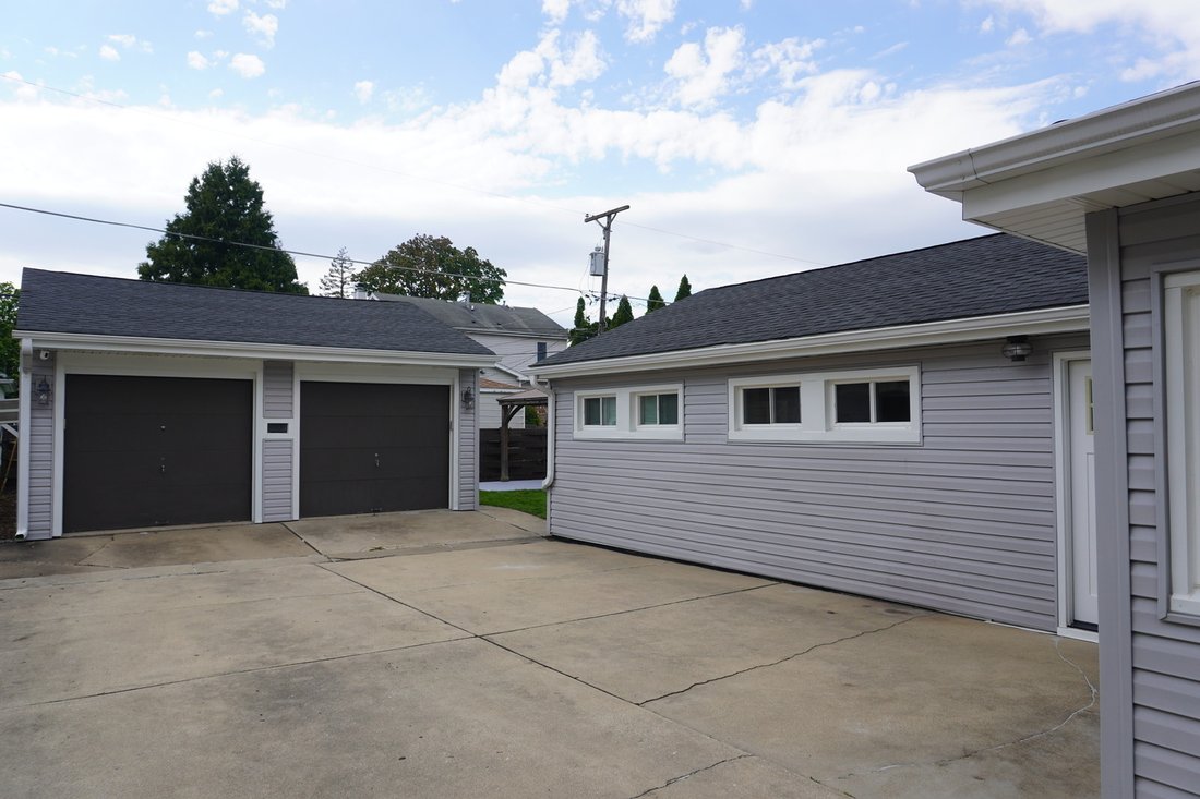 House in La Grange, Illinois, United States 2 - 17852208