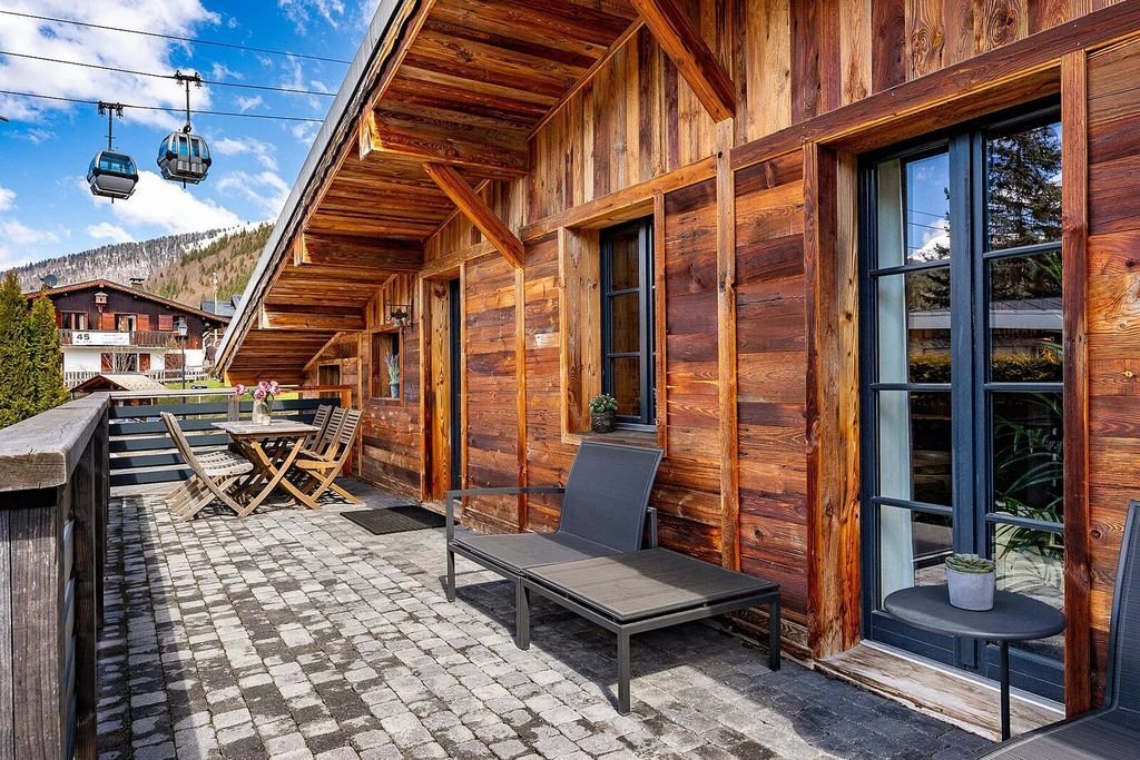 Chalet in Morzine, Auvergne-Rhône-Alpes, France 3 - 17856526
