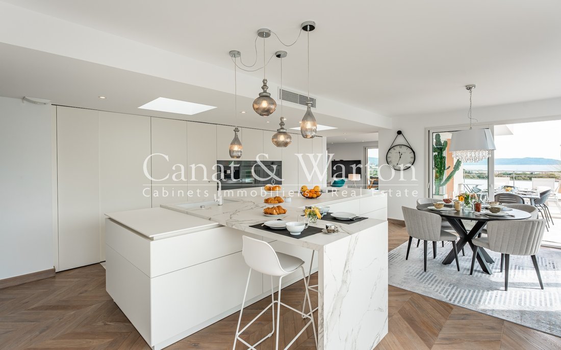 Apartment in Sud, Cavalaire-sur-Mer, France 5 - 17855707