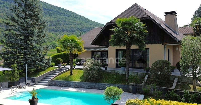House in Brison-Saint-Innocent, Auvergne-Rhône-Alpes, France 1 - 17856424