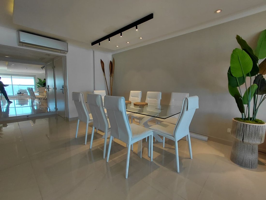 Apartment in Punta del Este, Maldonado Department, Uruguay 5 - 17853193