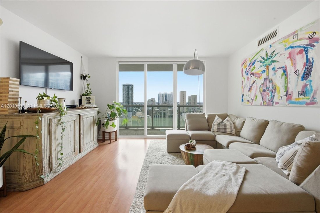 Condo in Miami, Florida, United States 1 - 17852732
