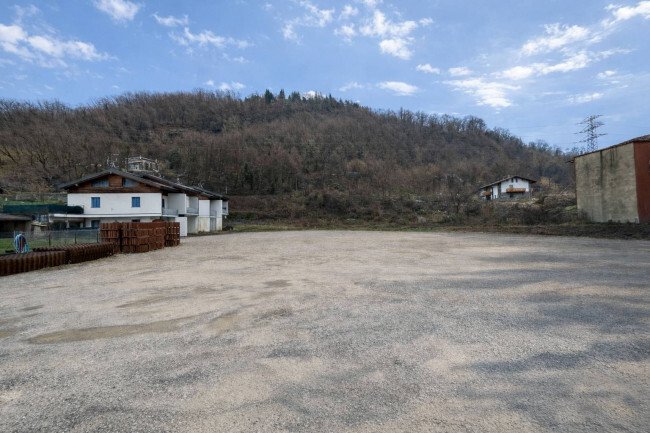 Land in Cene, Lombardy, Italy 2 - 17851648