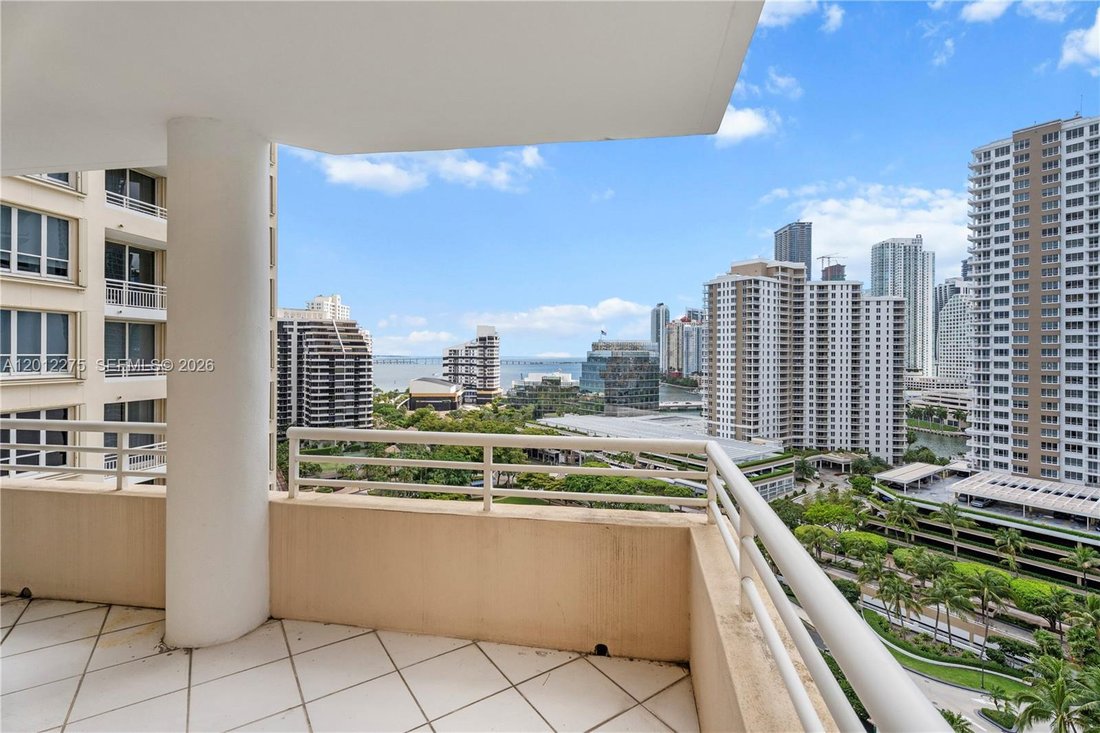 Condo in Miami, Florida, United States 2 - 17852752