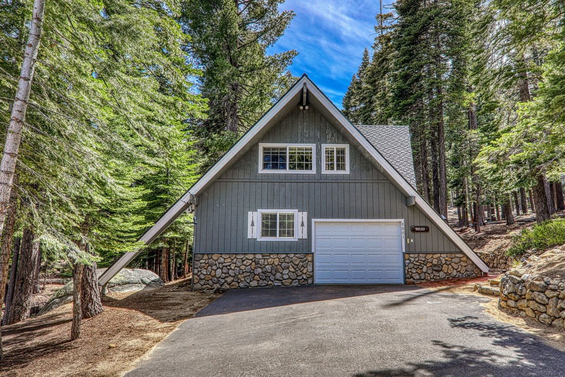 House in South Lake Tahoe, California, United States 2 - 17852428