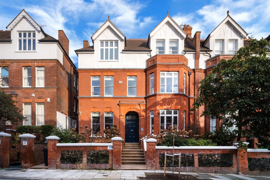 House in Hampstead, Camden, England 1 - 17843748
