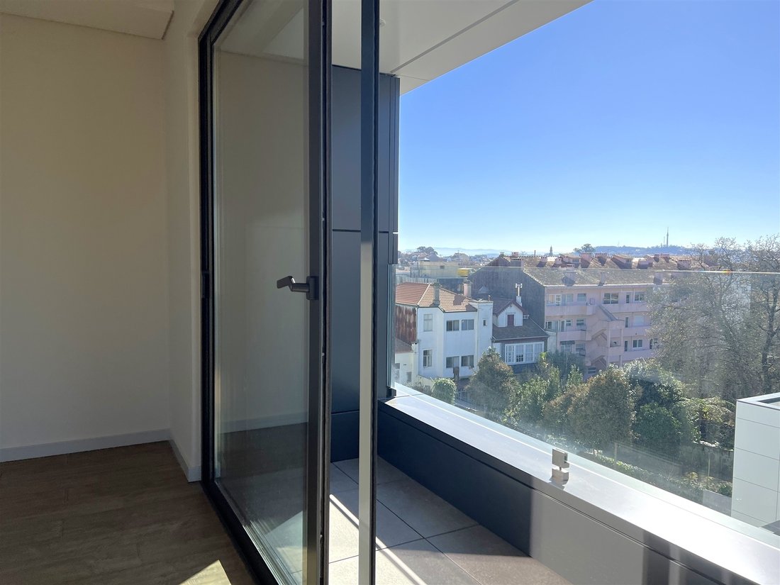 Apartment in Cedofeita, Santo Ildefonso, Se, Miragaia, Sao Nicolau e Vitoria, Porto District, Portugal 1 - 17856272