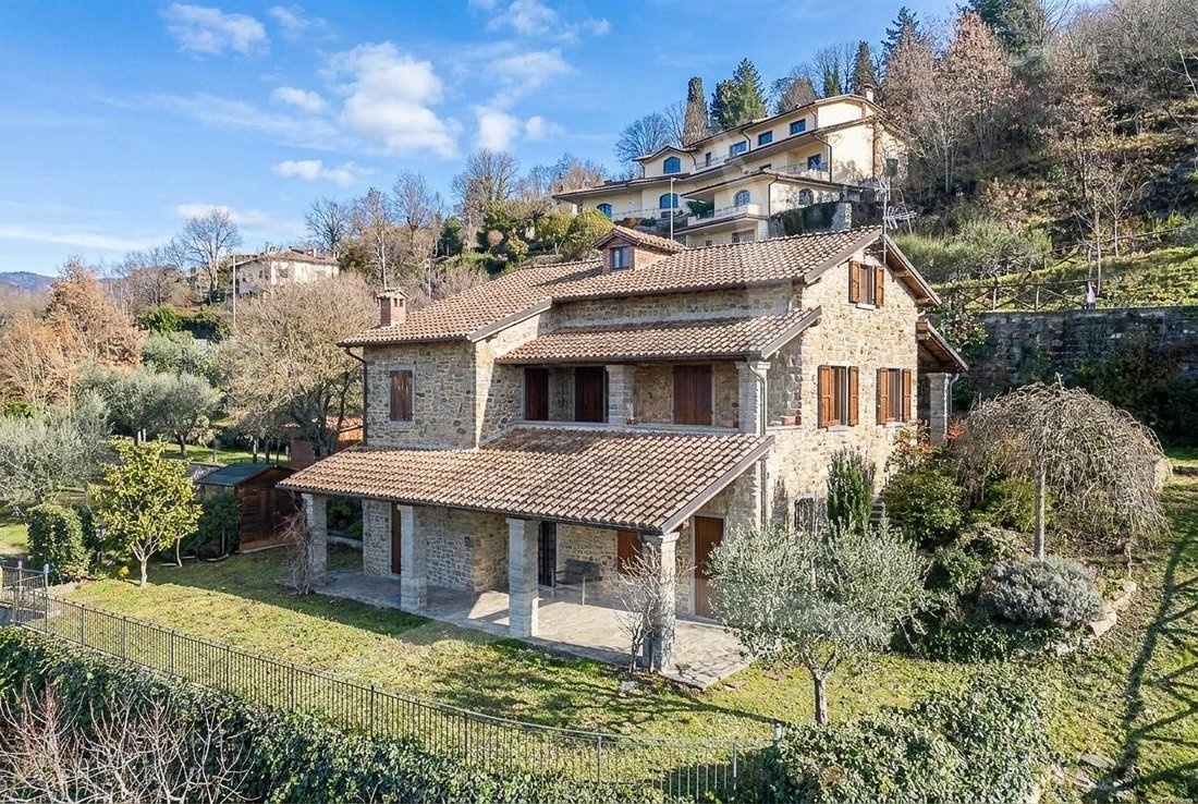 Altro a Chitignano, Toscana, Italia 3 - 16816594