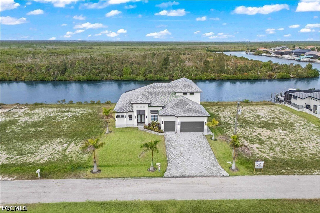 House in Cape Coral, Florida, United States 3 - 17856387