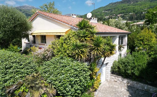 Maison à Vence, Provence-Alpes-Côte d'Azur, France 1