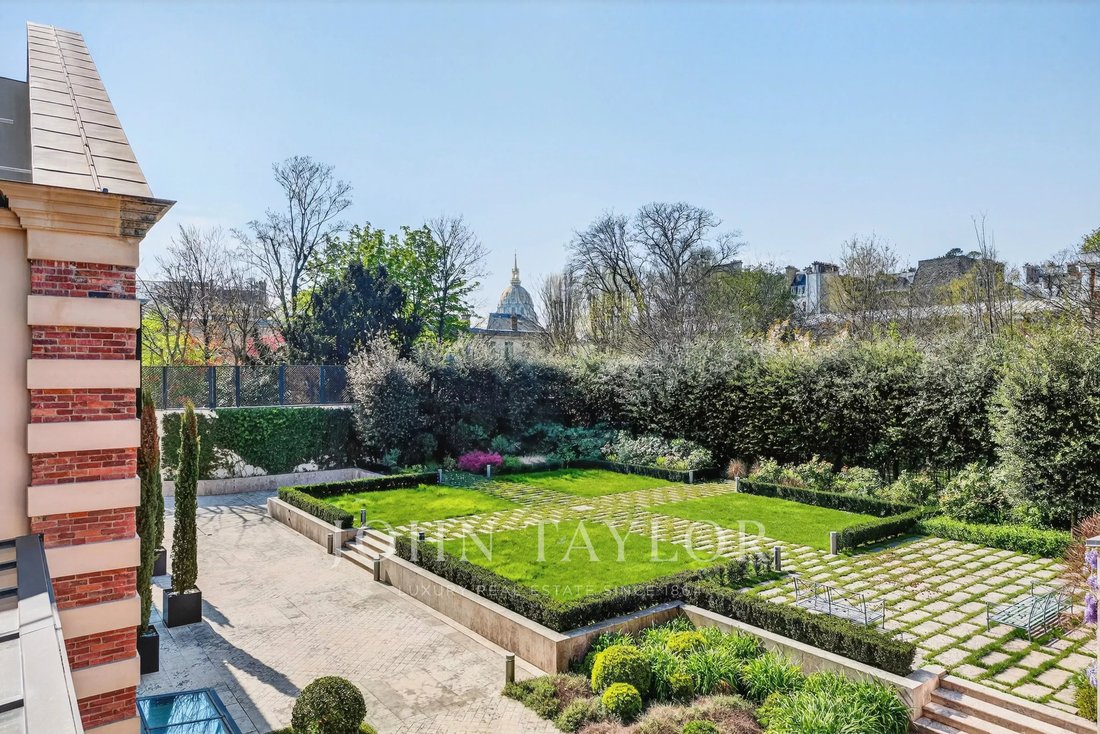 Estate in Invalides, Paris 7e Arrondissement, Paris 1 - 17853236