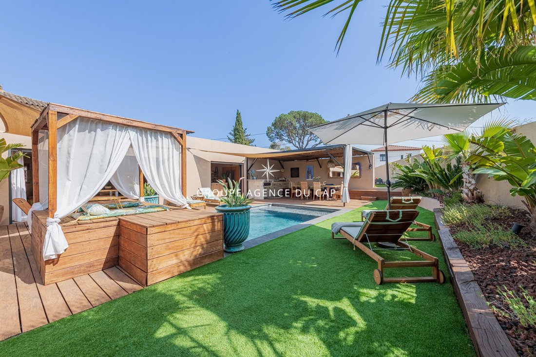 Villa in Tour de Mare, Fréjus, Frankreich 1 - 17856204