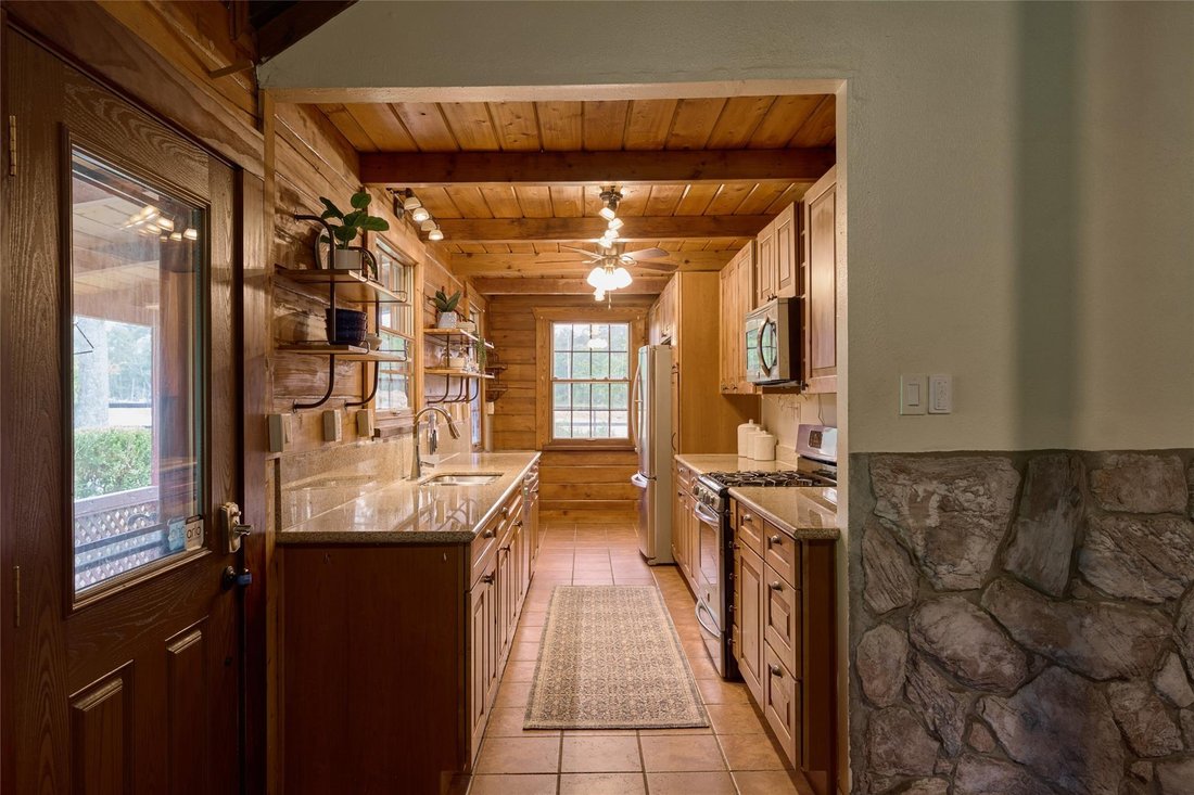 House in Conroe, Texas, United States 5 - 17855065