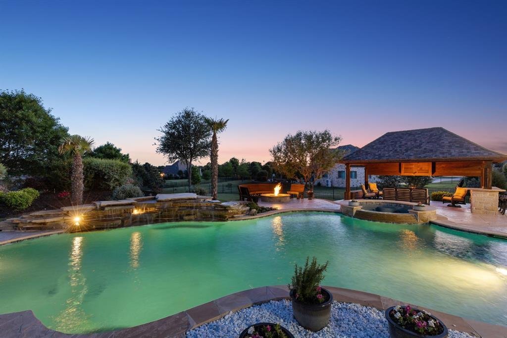 House in Lewisville, Texas, United States 4 - 17855815
