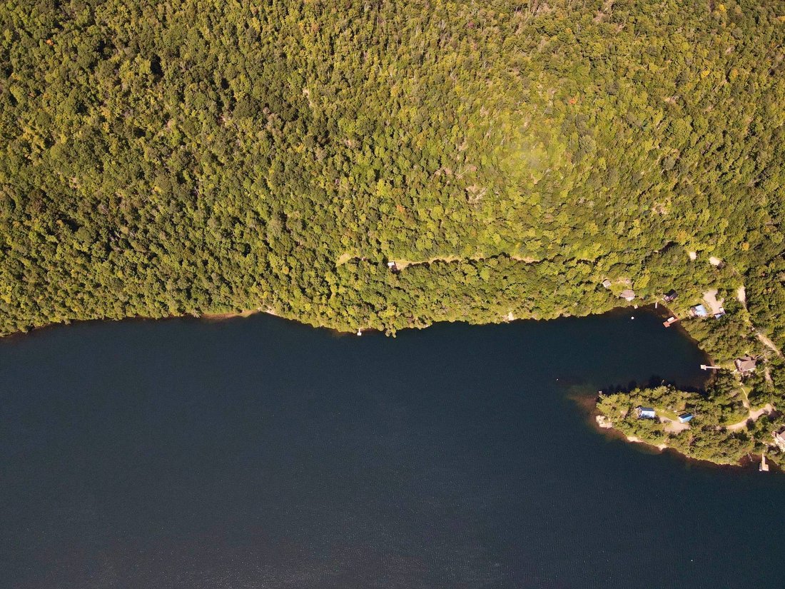 Land in Mont-Tremblant, Quebec, Canada 2 - 17855879