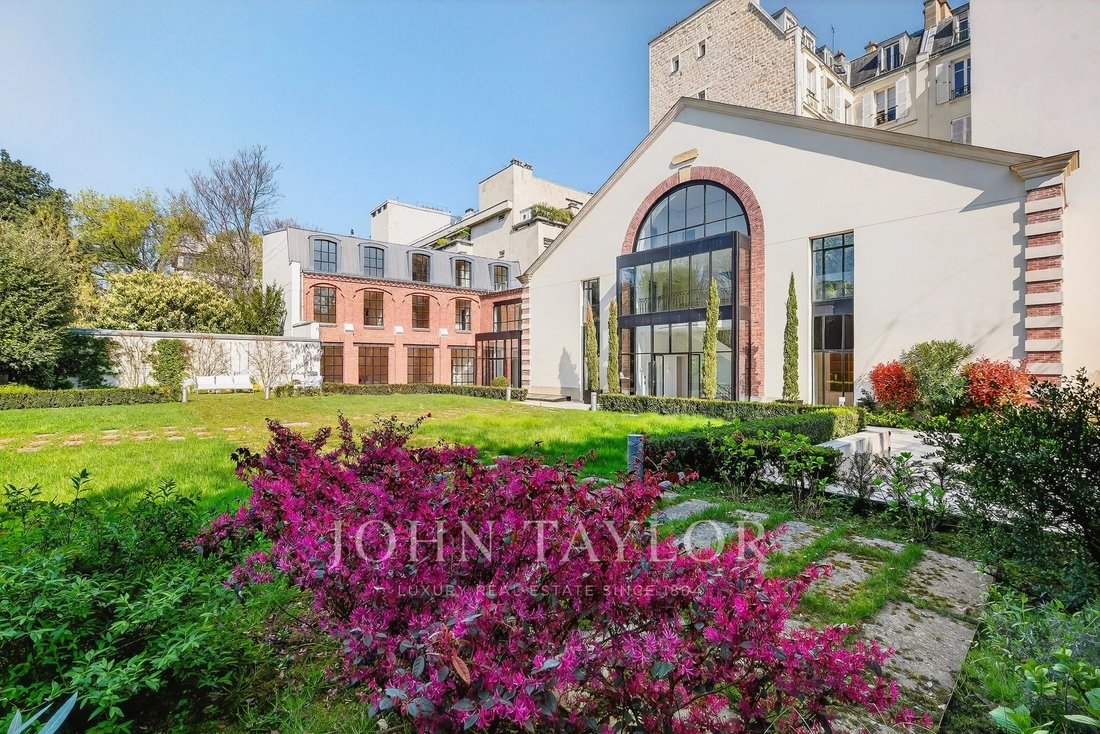 Estate in Invalides, Paris 7e Arrondissement, Paris 5 - 17853236