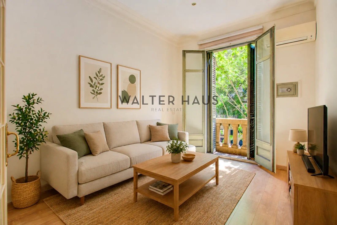 Apartment in Eixample, Barcelona, Spain 2 - 16408835