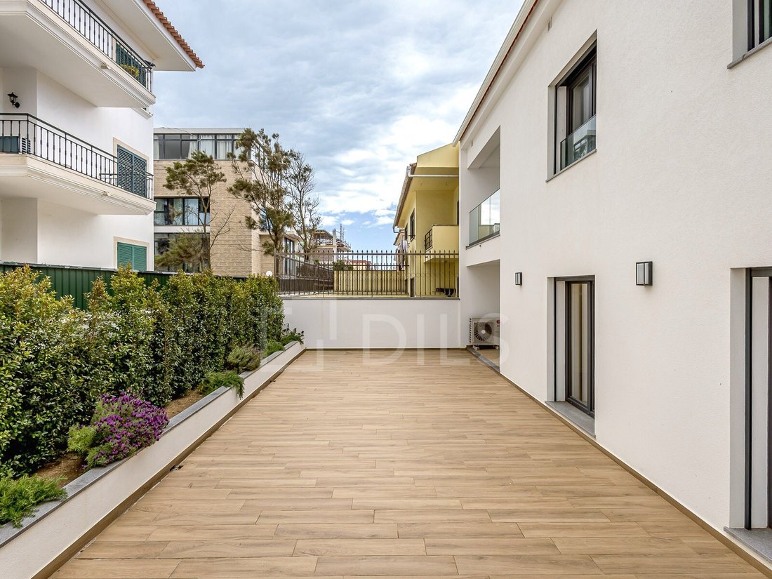 Apartment in Parede, Lisbon, Portugal 5 - 15537003