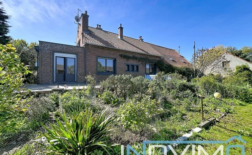 Azienda agricola a Ghyvelde, Alta Francia, Francia 1