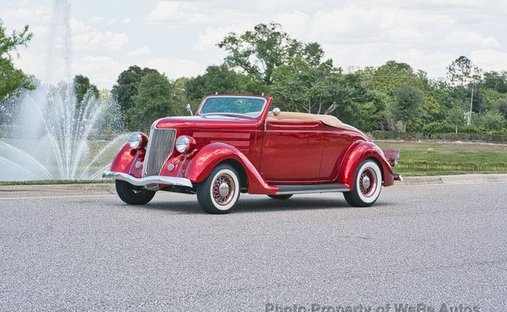 Ford Cabriolet in Calverton, NY, United States 1