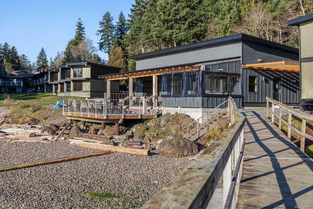 Hornby Island, British Columbia, Canada 1 - 17855977