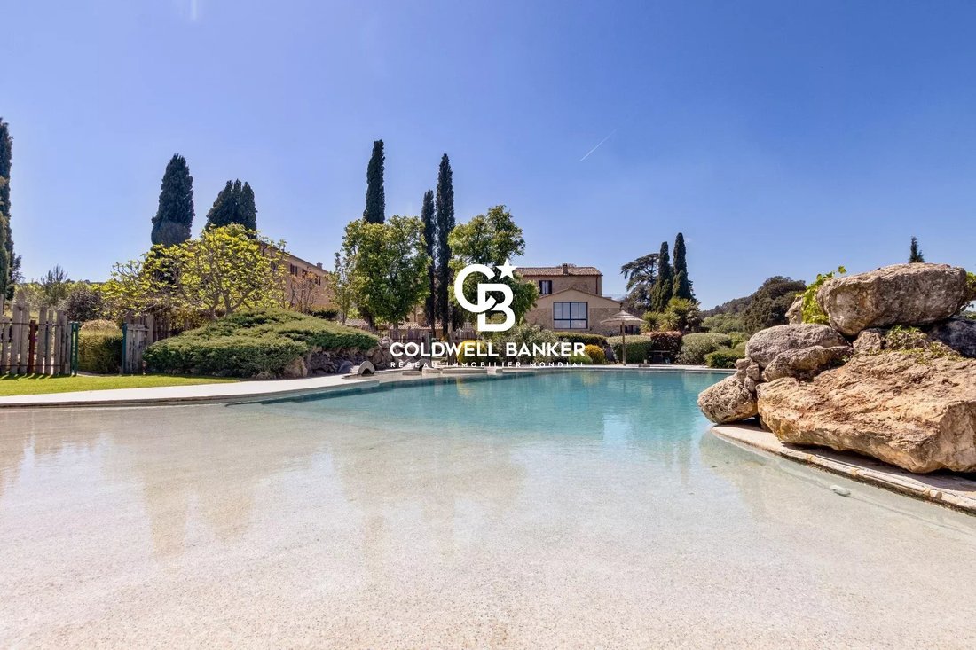 Estate in Ampus, Provence-Alpes-Côte d'Azur, France 4 - 17853215