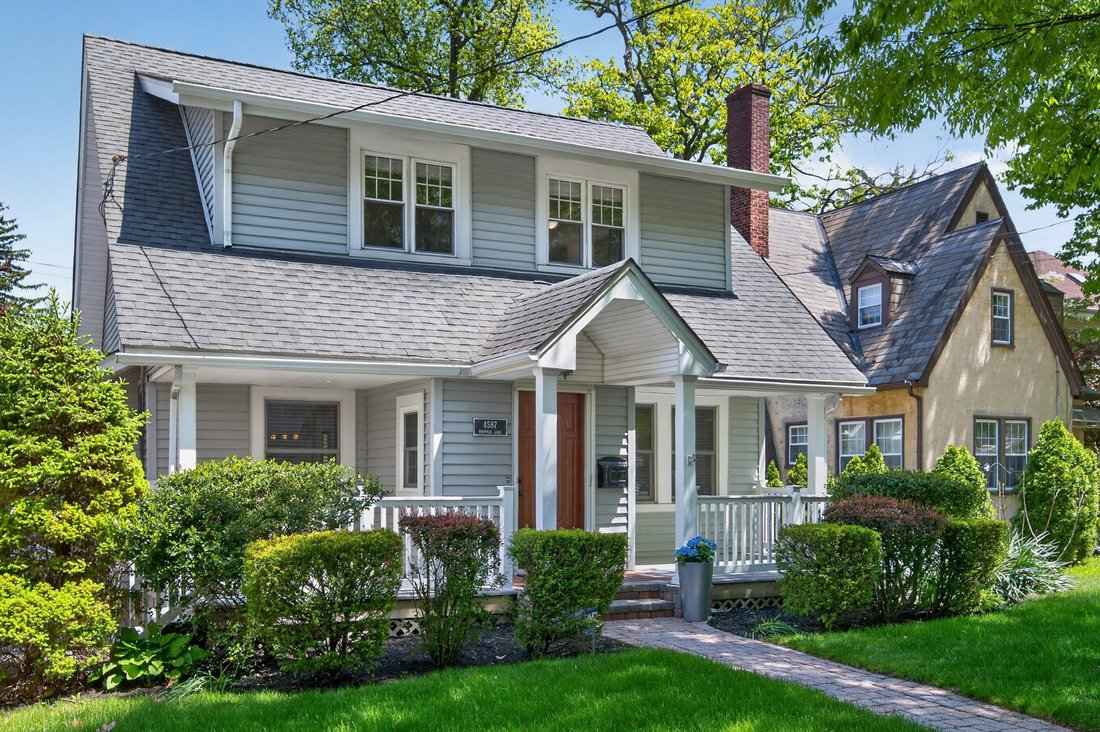 House in New York, New York, United States 2 - 17852440