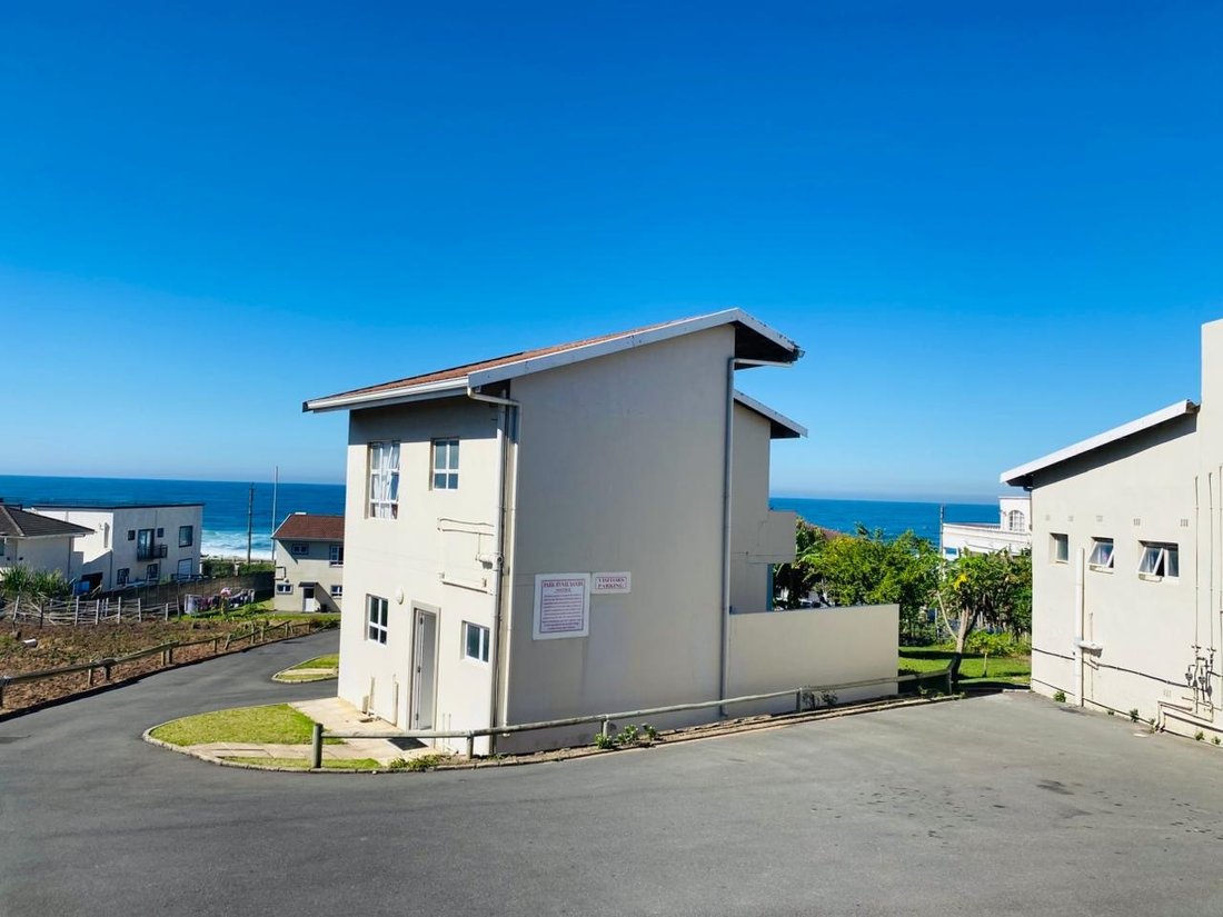 Estate in Scottburgh, KwaZulu-Natal, South Africa 3 - 17847776