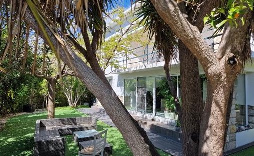 House in Le Faron-Fort-Rouge, Toulon, France 1