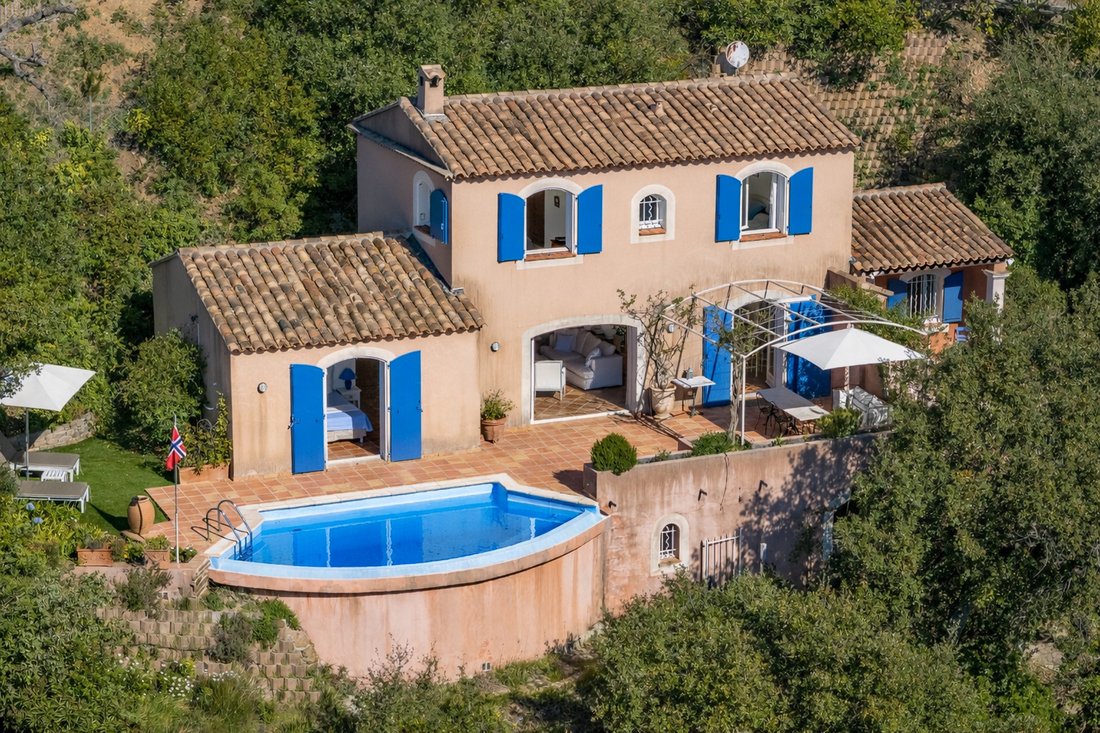 House in La Croix-Valmer, Provence-Alpes-Côte d'Azur, France 2 - 17549995