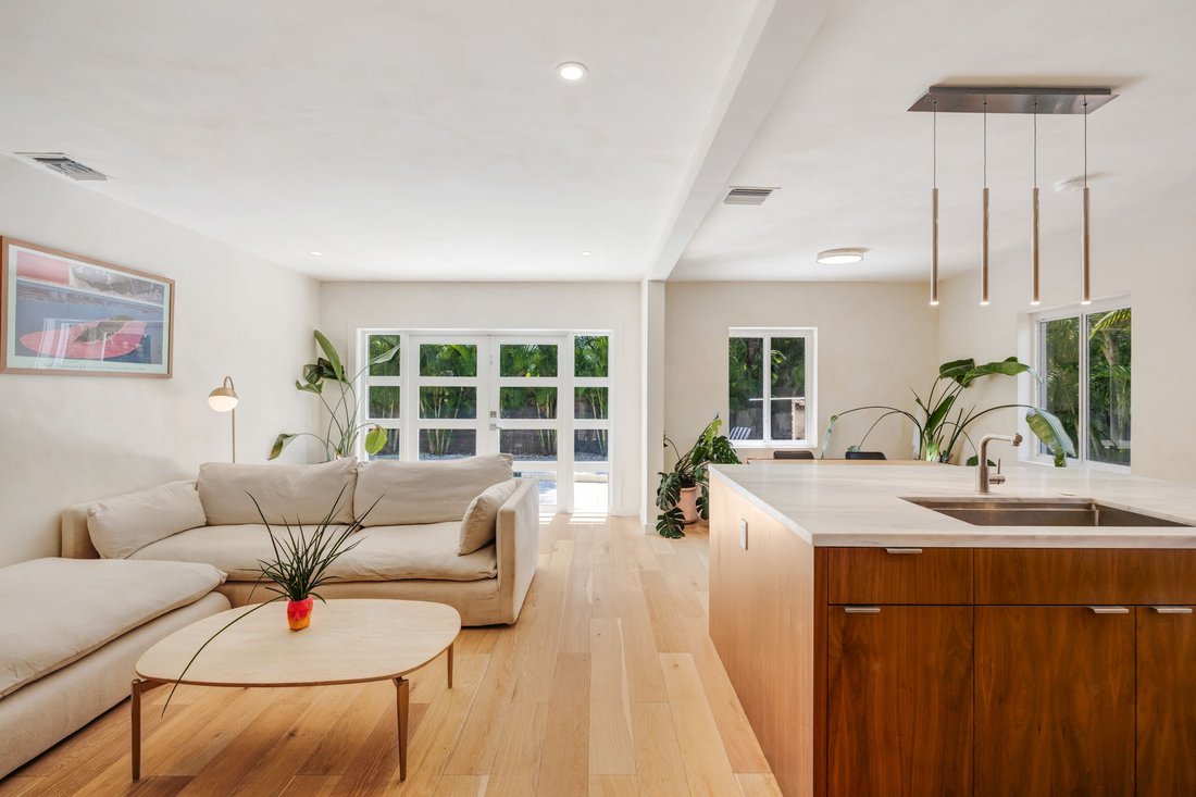 House in Miami, Florida, United States 4 - 17851358