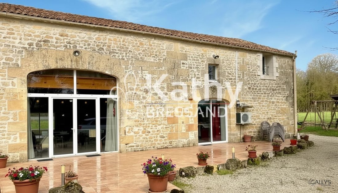 House in Saint-Quantin-de-Rancanne, Nouvelle-Aquitaine, France 1 - 17857212