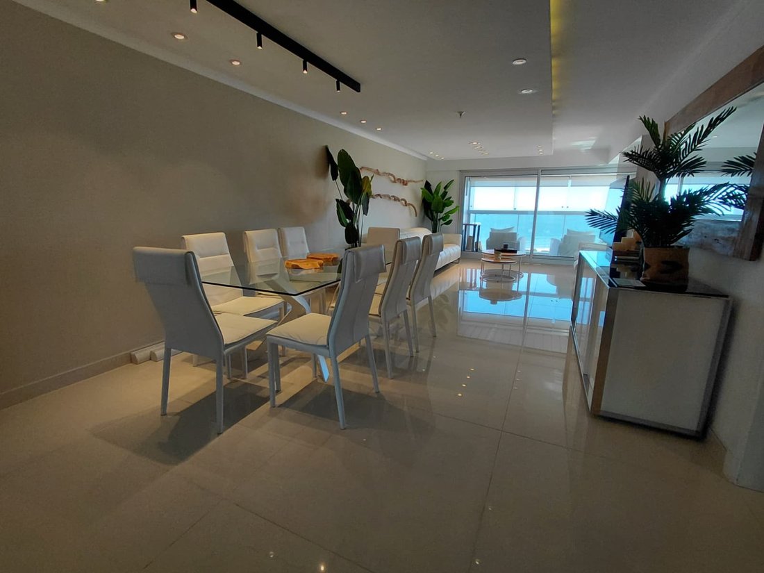 Apartment in Punta del Este, Maldonado Department, Uruguay 2 - 17853193