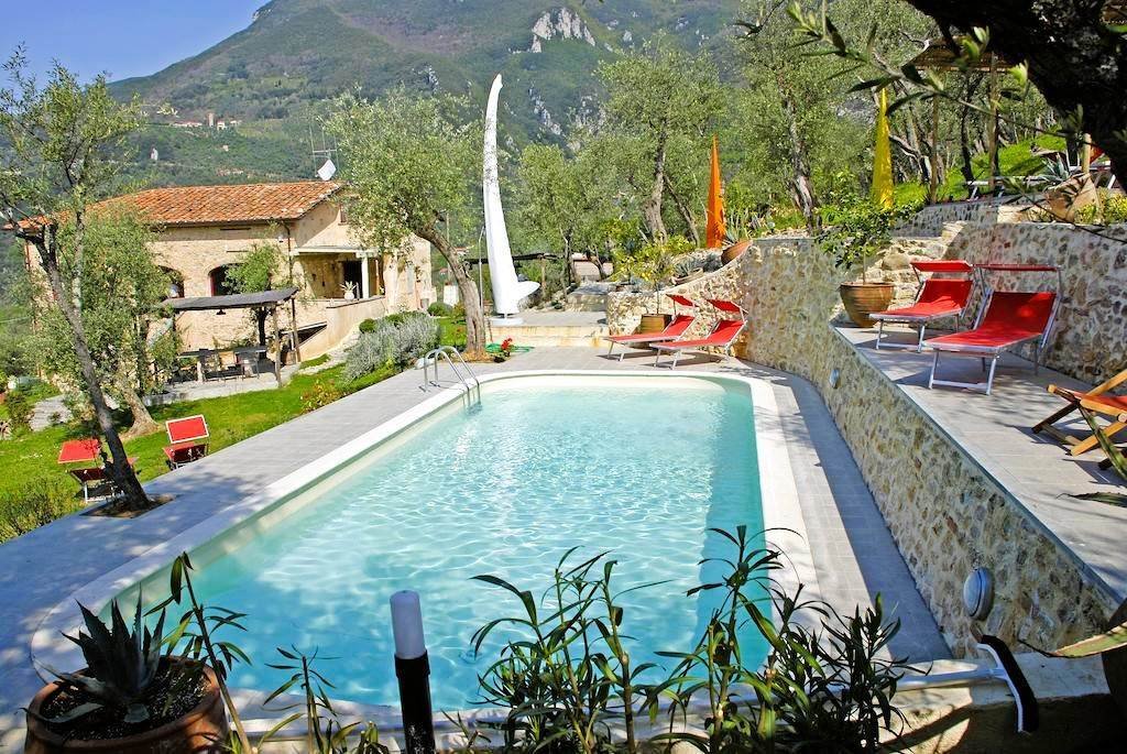 Villa in Camaiore, Tuscany, Italy 1 - 17855963
