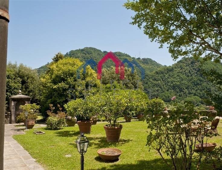 Villa in Bagni di Lucca, Tuscany, Italy 2 - 17856352